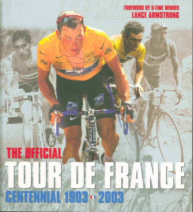 Ein Plakat zum 100-jährigen Jubiläum der Tour de France, das eine Gruppe von Radfahrern zeigt, mit Texten, die Informationen zum Ereignis liefern.