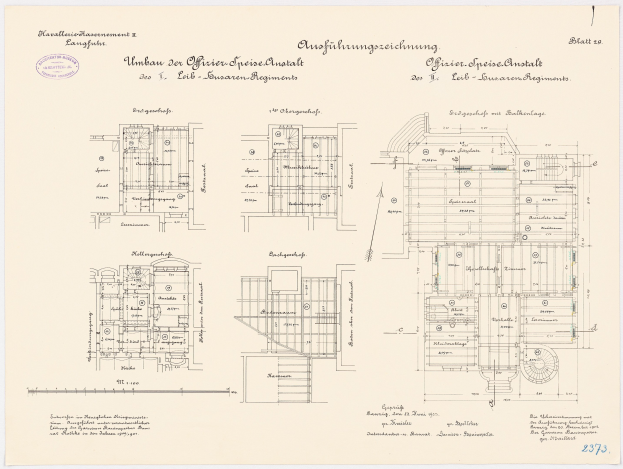 Schwarz-weißer architektonischer Grundriss des ehemaligen Kanzleramts, zeigt detaillierte Layout mit Wänden, Türen, Möbeln und Anmerkungen.