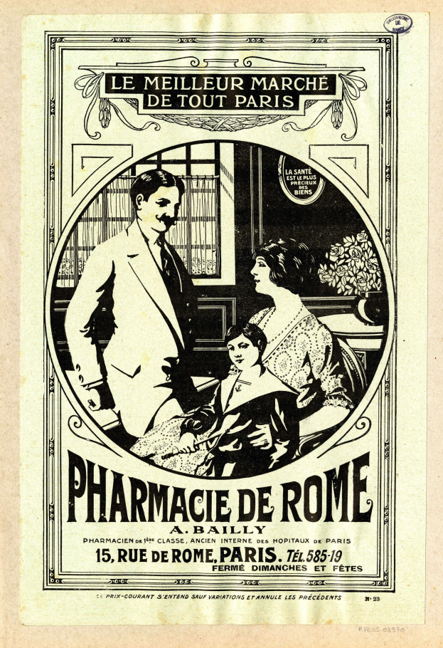 Schwarze und weiße Fotografie einer alten Apothekenwerbung in Rom mit einem Mann und einer Frau nebeneinanderstehend und Text, der die Apotheke und ihre Dienstleistungen beschreibt.