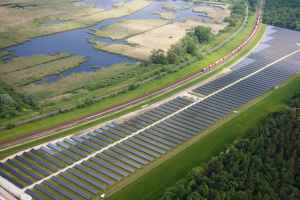 EWI: ├ťberdimensionierung von Stromnetzanschlüssen mit Photovoltaik und Windenergie reduziert die Kosten für den Netzausbau um bis zu 1,8 Milliarden Euro j├Ąhrlich