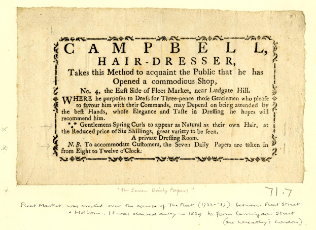 Ein Schwarz-Weiß-Bild eines Mannes in Anzug und Krawatte auf altem Papier mit Text, der eine Friseursalon-Werbung ankündigt.