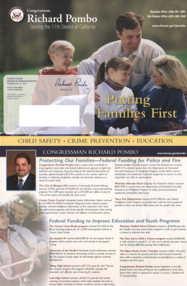 Eine Broschüre mit verschiedenen Fotos, Texten, einem Logo, einer Signatur und Zahlen.